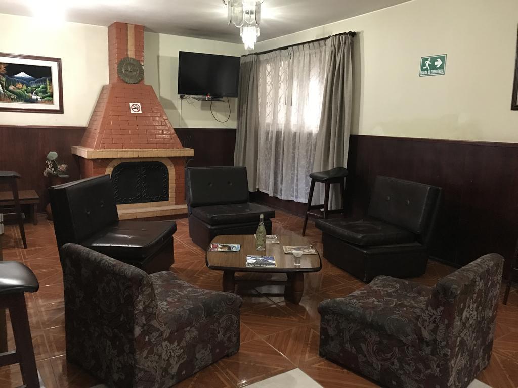 Hotel Majestic Quito Exterior photo